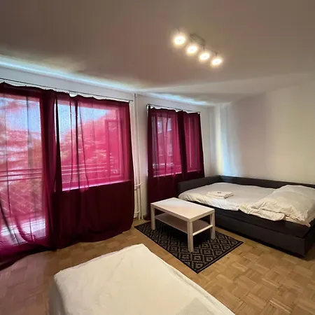 Проживание в семье Bema - Centre *